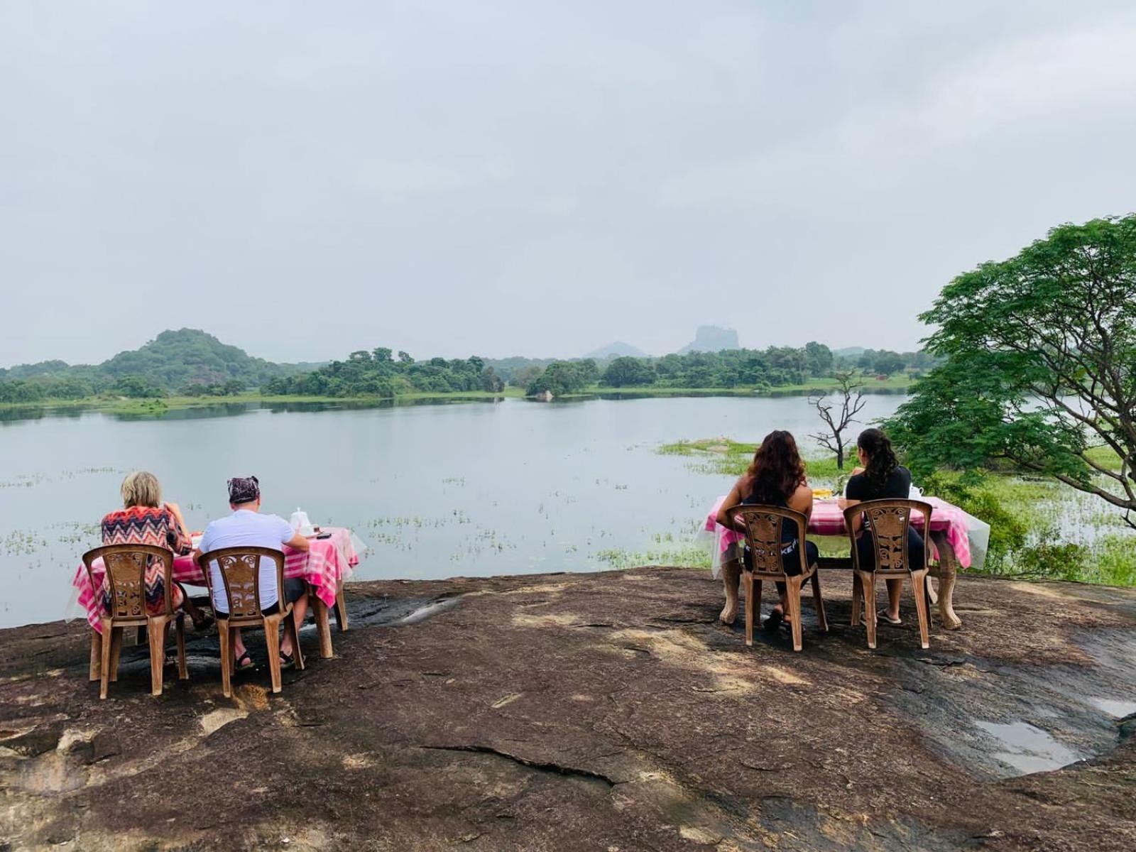 Sigiri Lake Paradise Sigiriya Exterior photo