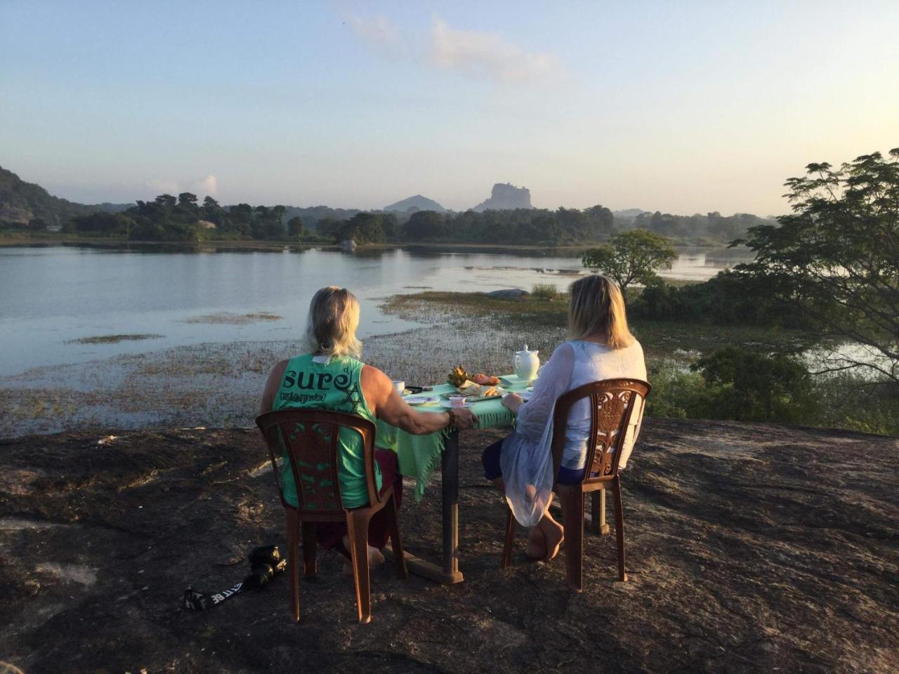 Sigiri Lake Paradise Sigiriya Exterior photo